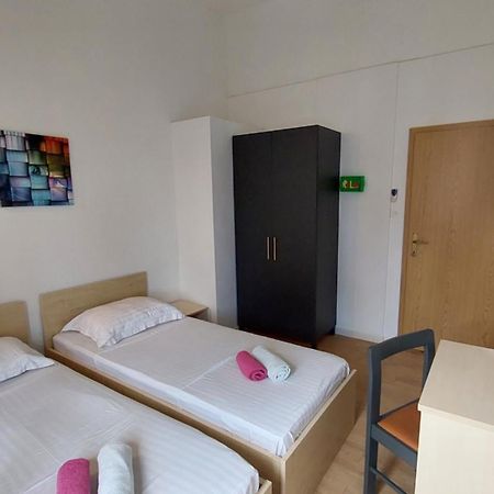 R&E Apartment Split Bagian luar foto